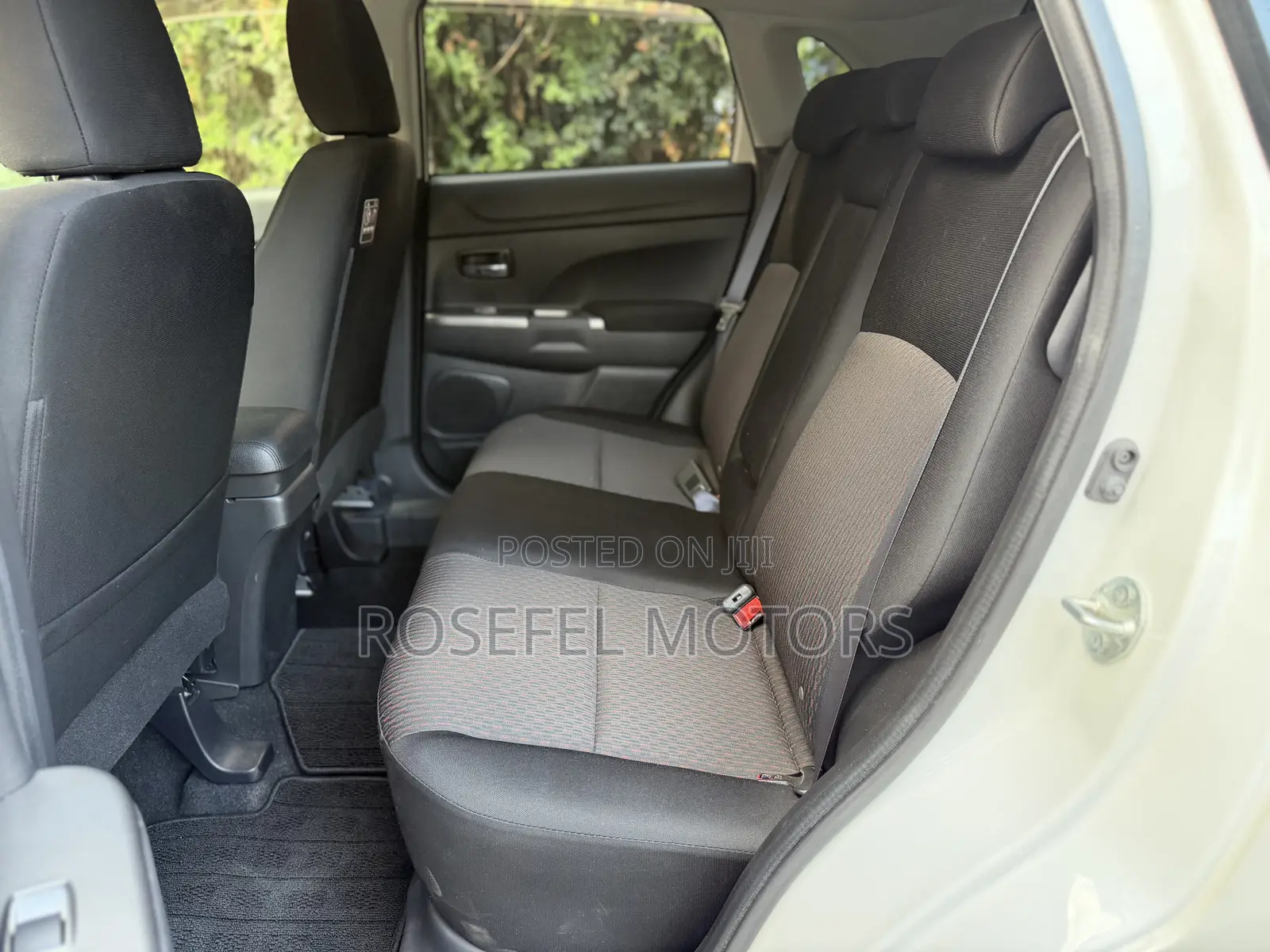 Mitsubishi RVR 2019 White
