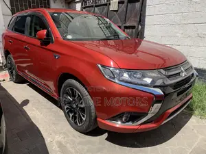 Mitsubishi Outlander 2.4 PHEV AWD 2019 Red