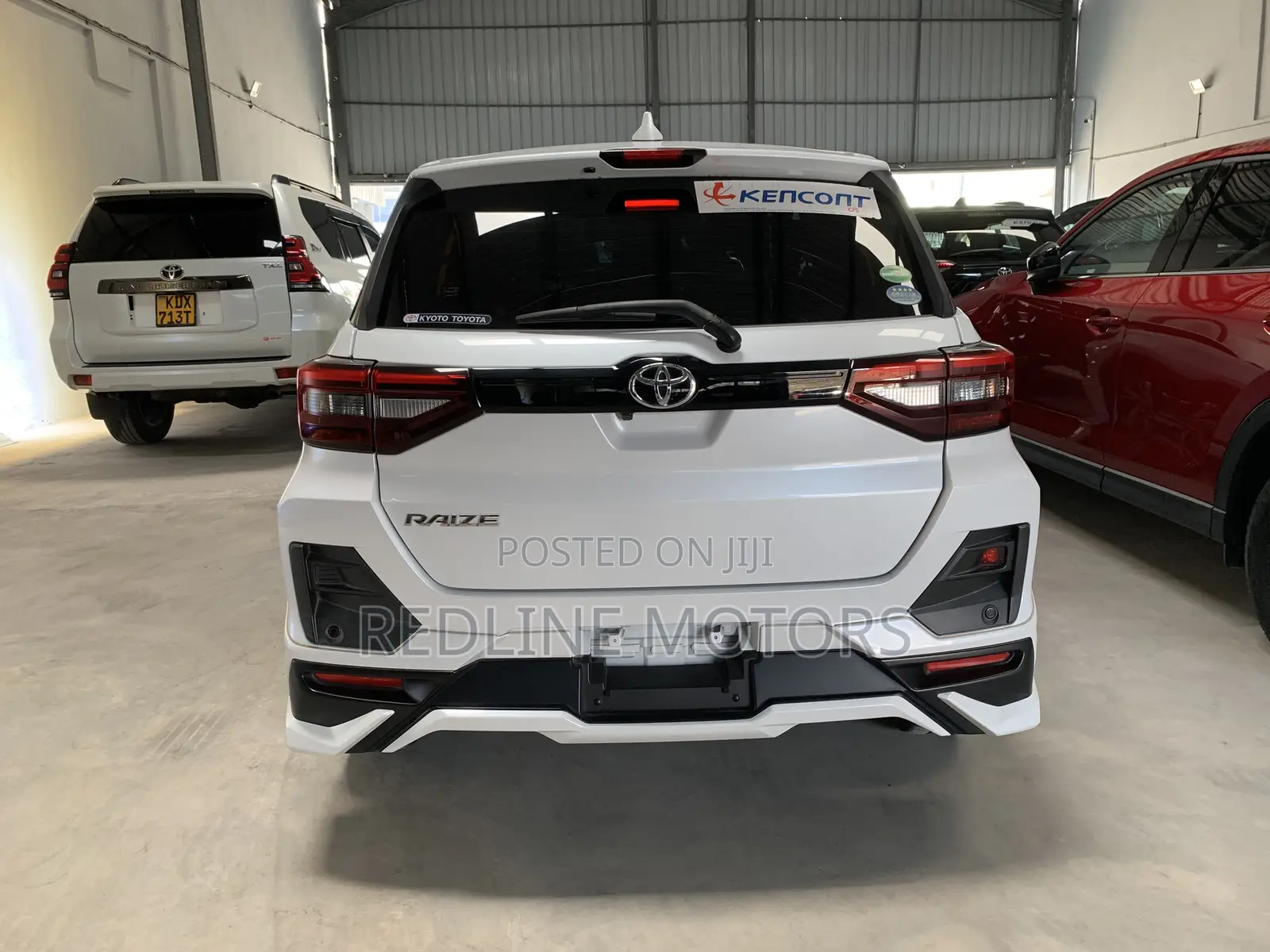 Toyota Raize 1.0 AWD 2019 Pearl