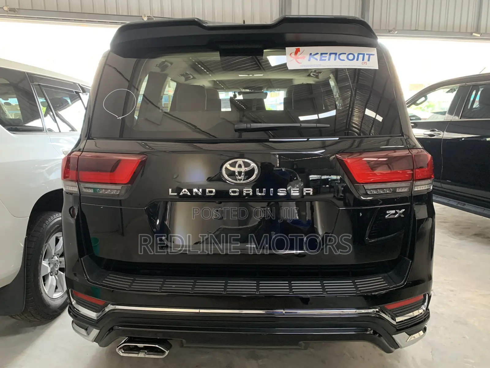 Toyota Land Cruiser LC300 2024 Matt Black