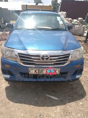 Toyota Hilux 2011 Blue