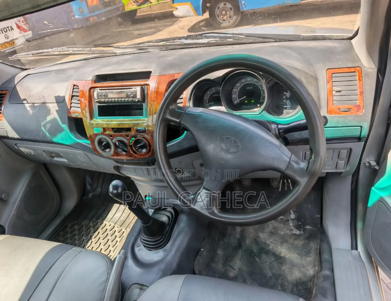 Toyota Hilux 2009 Gray