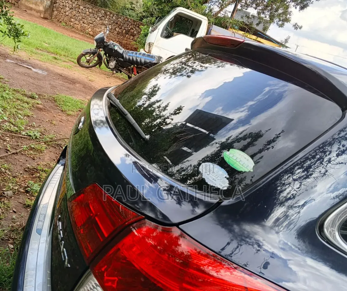 Subaru Legacy 2013 Blue