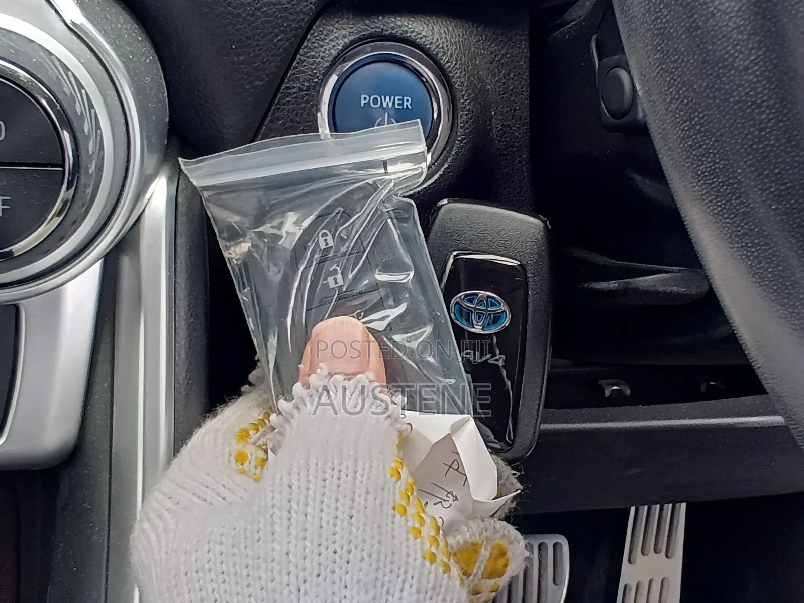 Toyota RAV4 Adventure AWD 2020 White