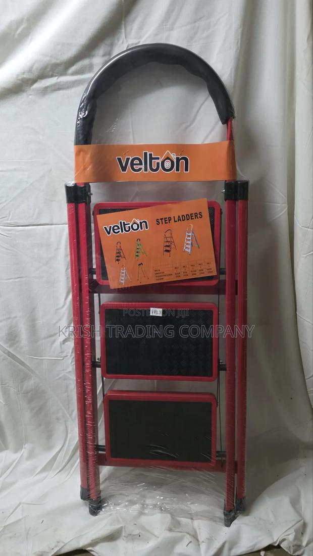 Vrl3 Red 3-Step Ladder