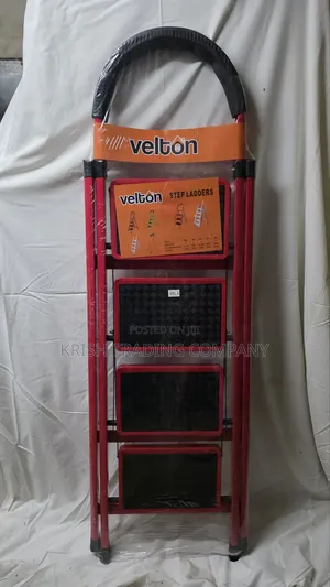 Vrl4 Red 4-Step Ladder