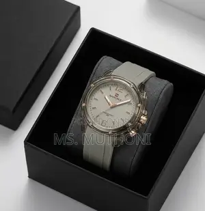 NAVIFORCE Women's Water Resistant Analog Luxury Watch