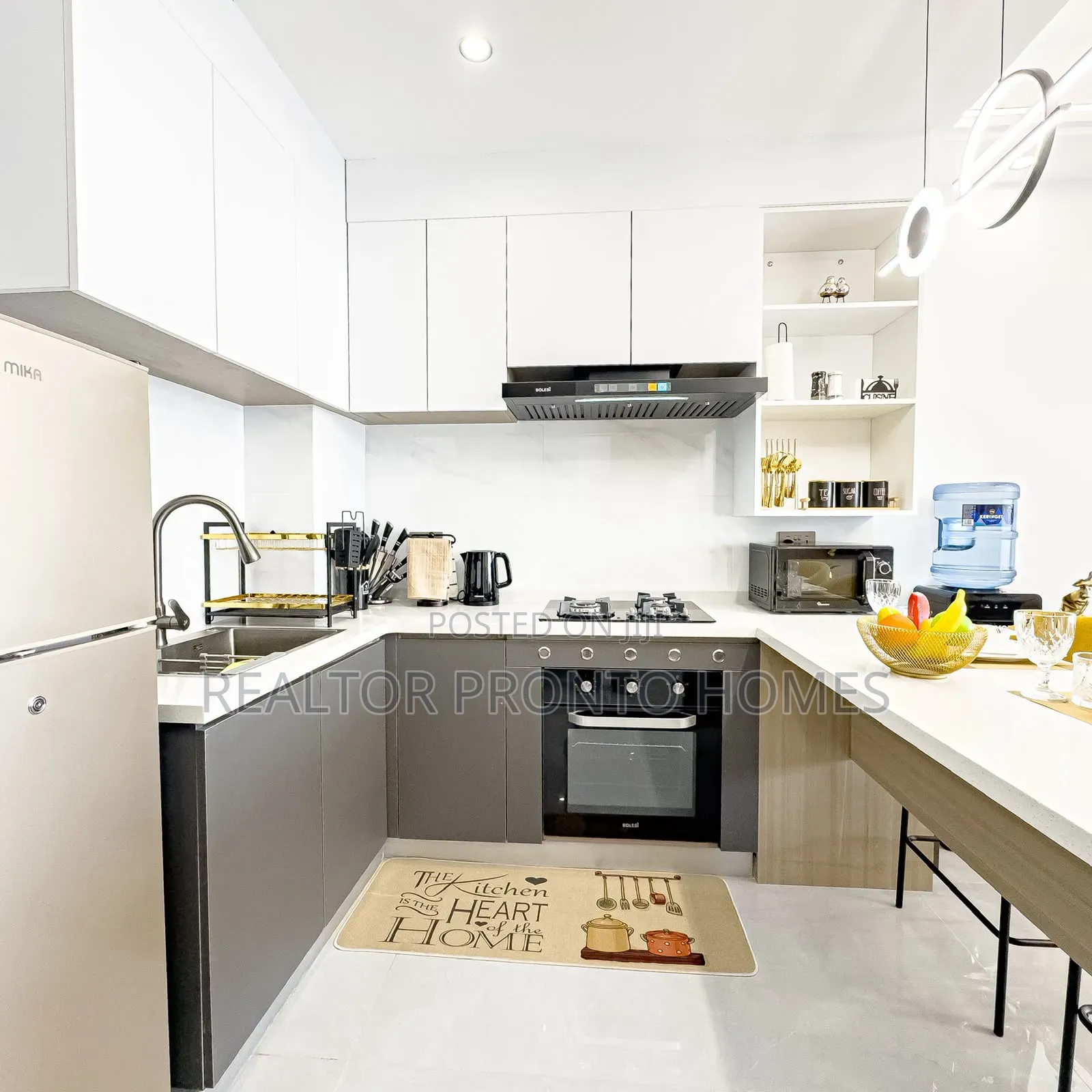 Tastefully Furnished and Serviced 1 Bedroom Apartment With Amenities