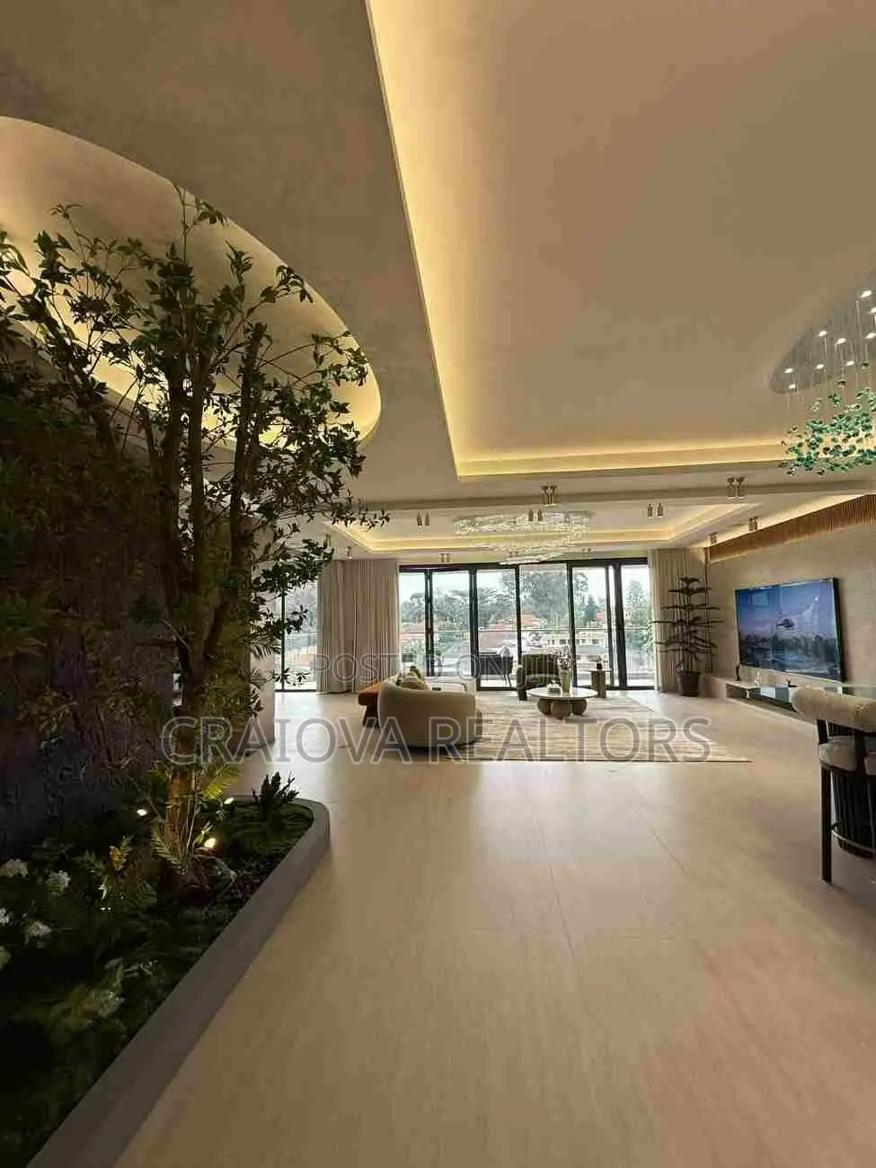 5bdrm Apartment in Spring Valley for sale