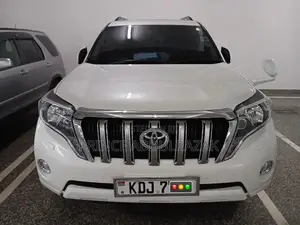 Toyota Land Cruiser Prado 2015 White