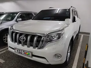 Toyota Land Cruiser Prado 2015 White