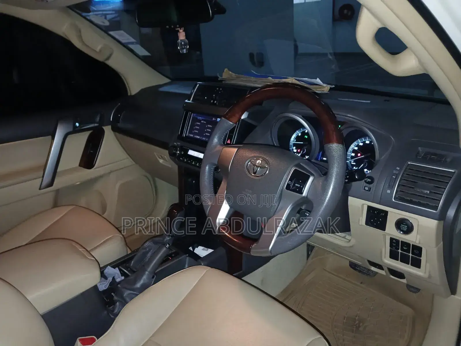 Toyota Land Cruiser Prado 2015 White