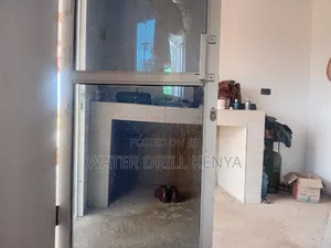 Studio Apartment in Campsite Cottages, Mackinnon Road for sale