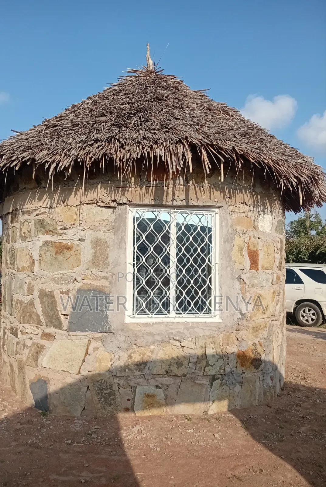 Studio Apartment in Campsite Cottages, Mackinnon Road for sale
