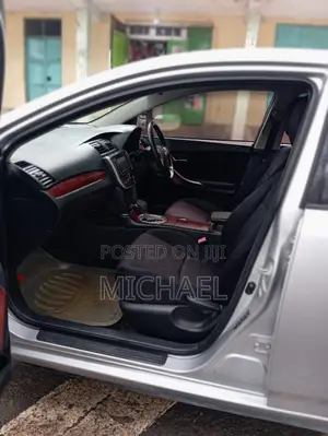 Toyota Allion 2010 Silver