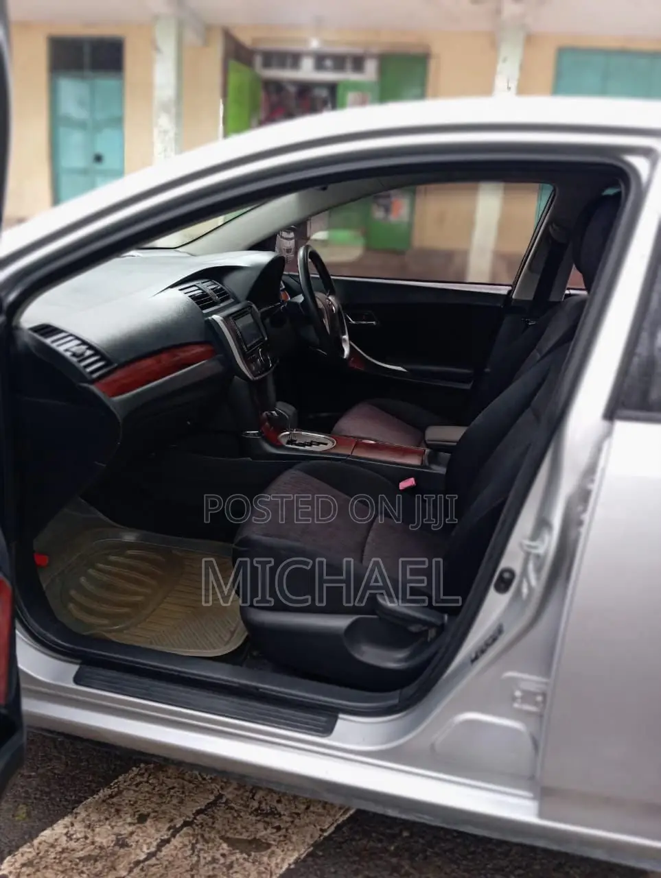 Toyota Allion 2010 Silver