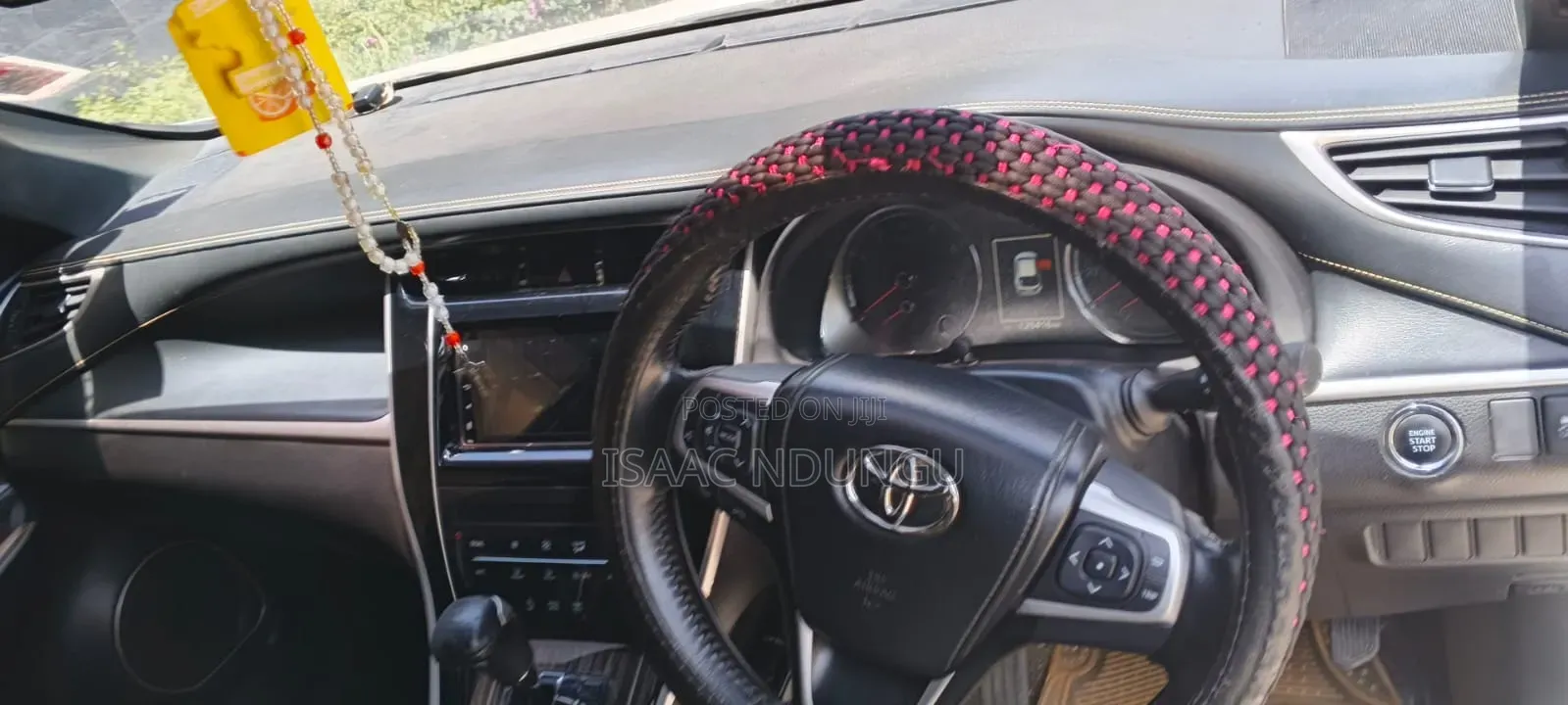 Toyota Harrier 2.0 2015 White