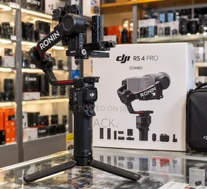 DJI RS 4 Pro Combo Camera Gimbal Stabilizer