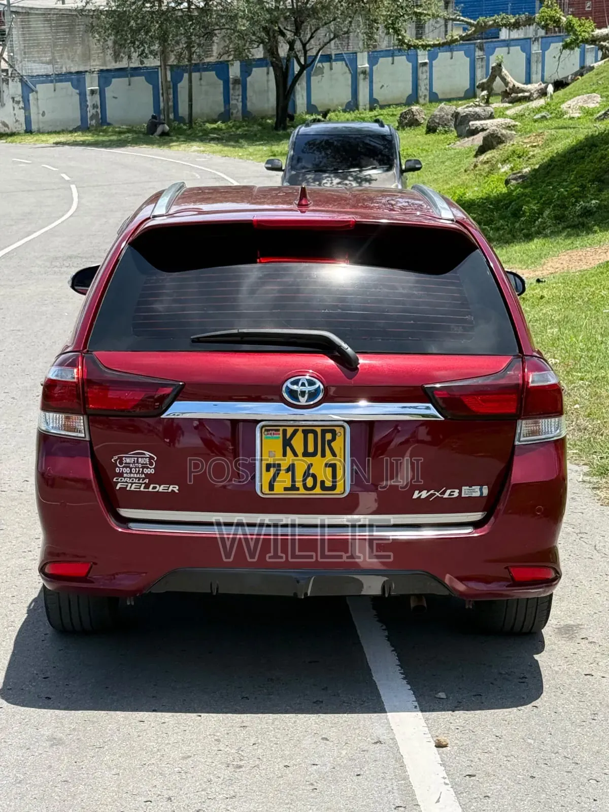 Toyota Corolla Fielder 2017 Red