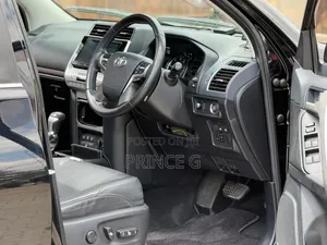 Toyota Land Cruiser Prado 2.8 2020 Black