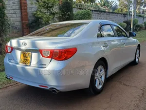 Toyota Mark X 2011 Silver
