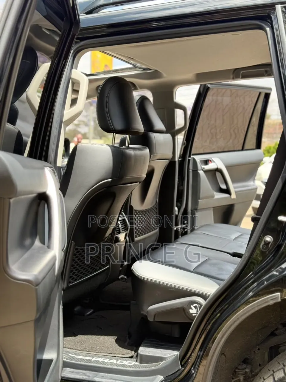 Toyota Land Cruiser Prado 2.8 2023 Black