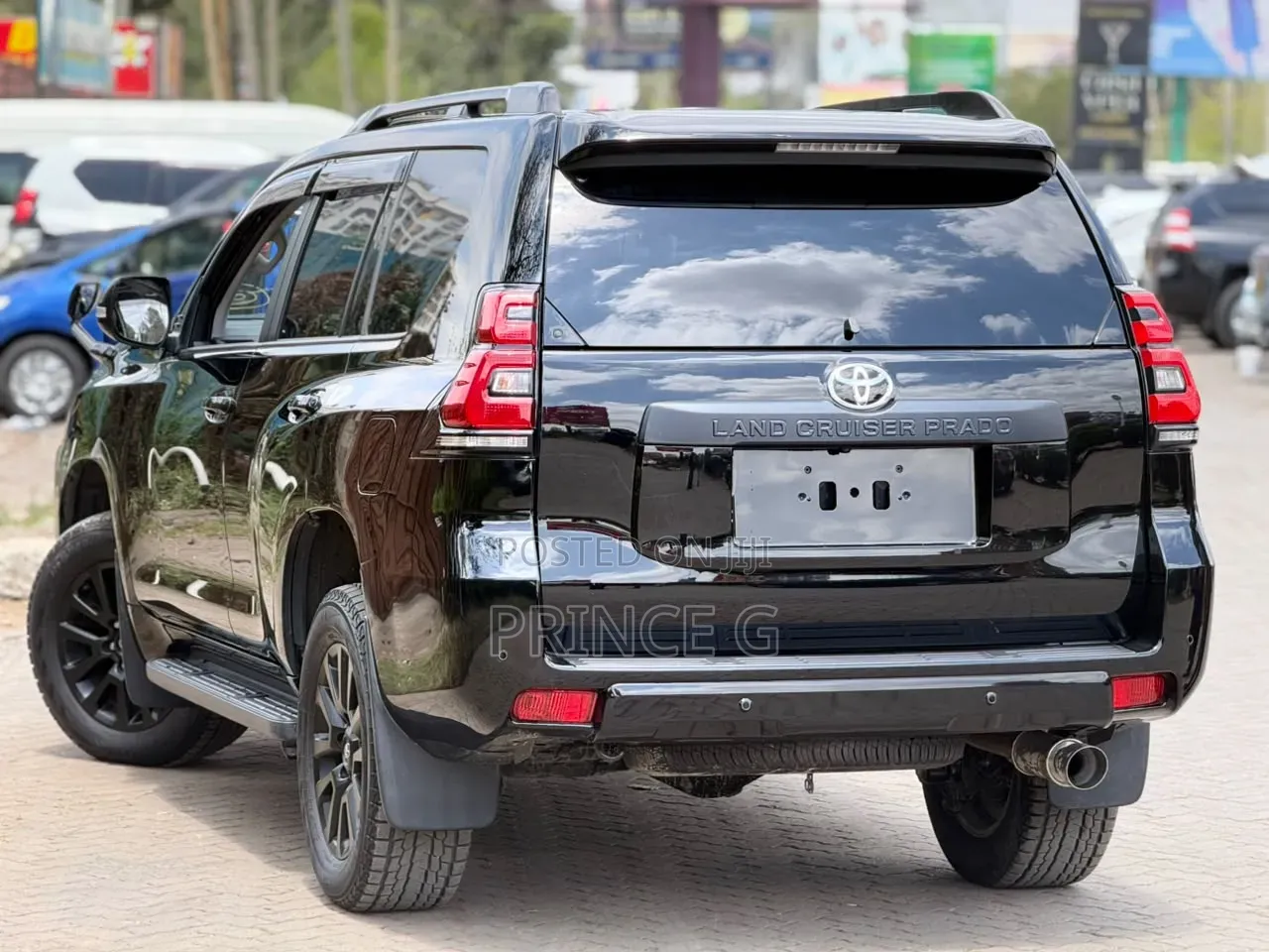 Toyota Land Cruiser Prado 2.8 2023 Black
