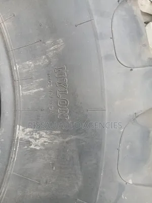 18.4-30 16PR Nylon Atlas Heavyduty Agriculture Tyres Made in India.