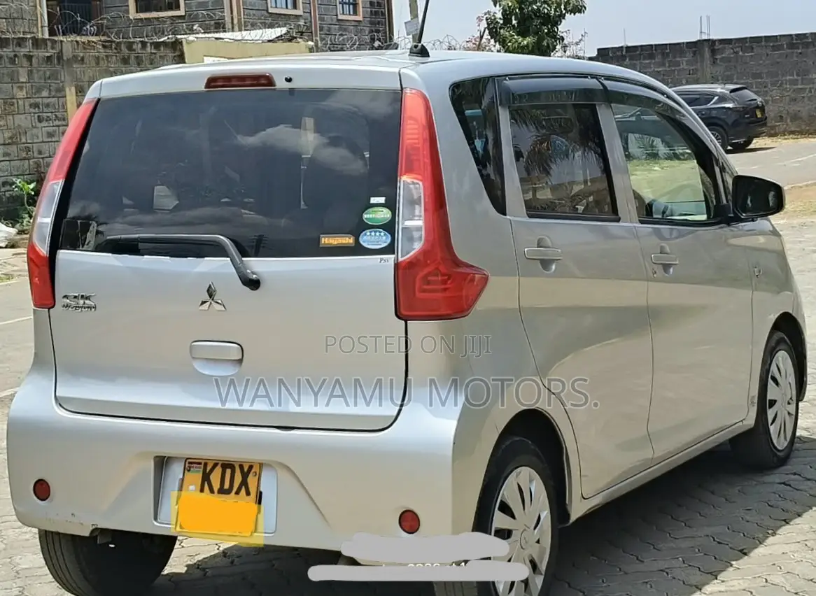 Mitsubishi EK Wagon 2019 Silver
