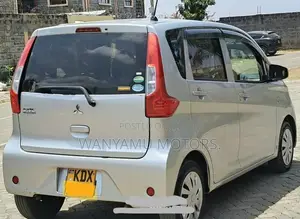 Mitsubishi EK Wagon 2019 Silver