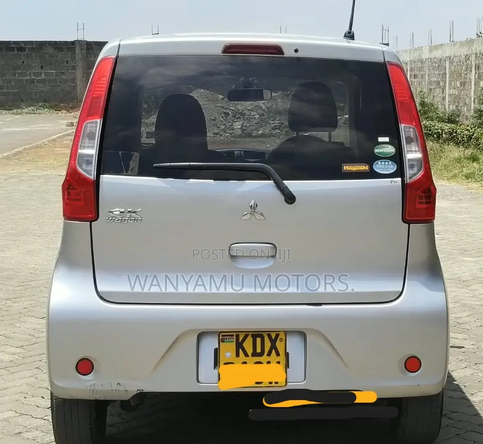 Mitsubishi EK Wagon 2019 Silver