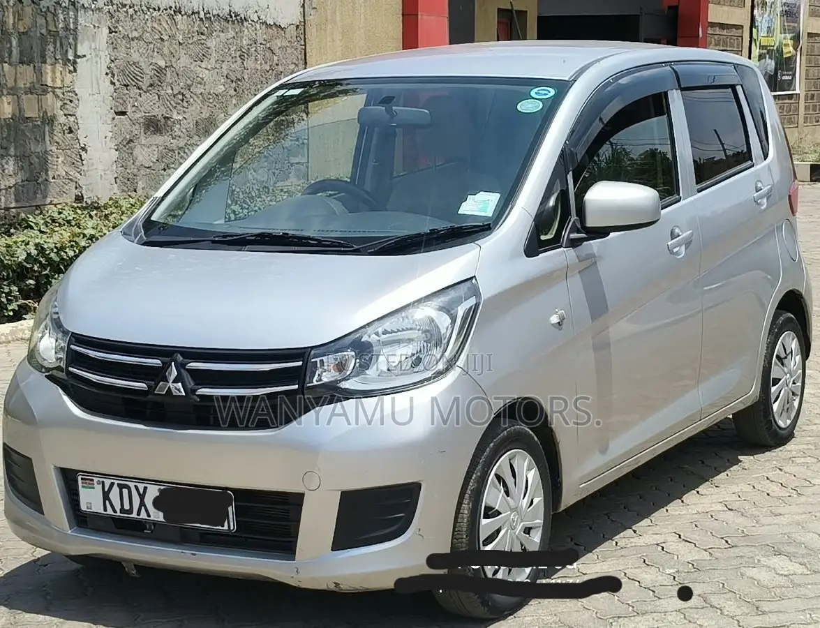 Mitsubishi EK Wagon 2019 Silver