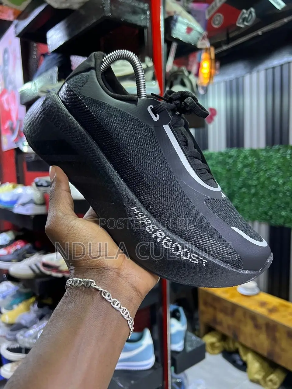 Adidas Hyperboost Edge