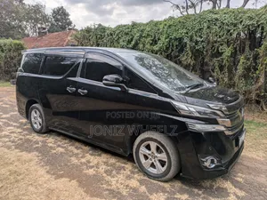 Toyota Vellfire Z G Edition 2.5 FWD 7-Seater 2015 Black