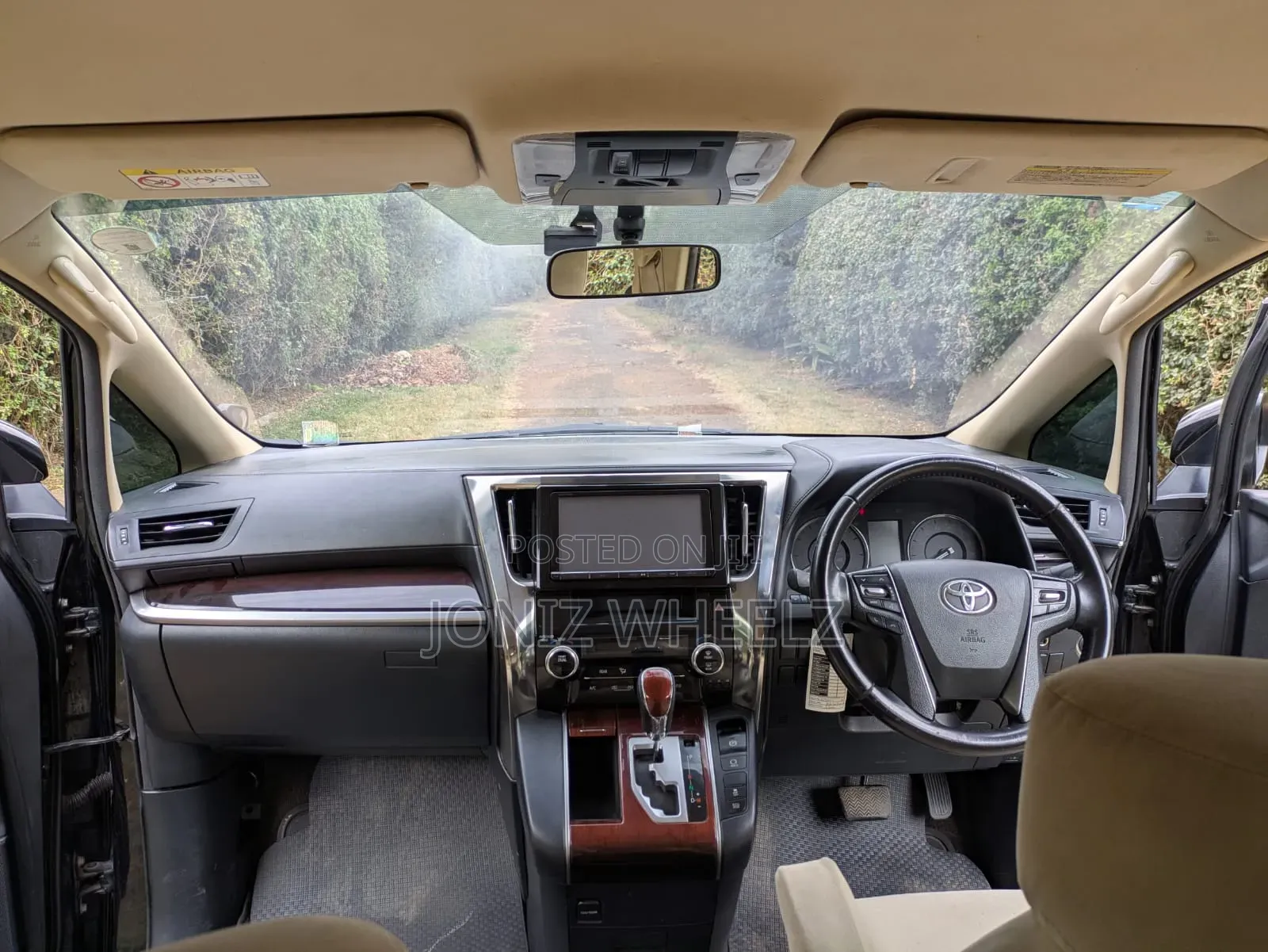 Toyota Vellfire Z G Edition 2.5 FWD 7-Seater 2015 Black