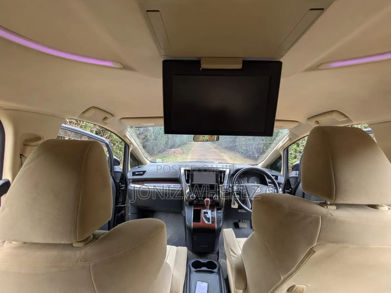 Toyota Vellfire Z G Edition 2.5 FWD 7-Seater 2015 Black
