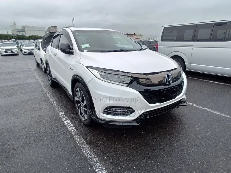 Honda Vezel 2019 White