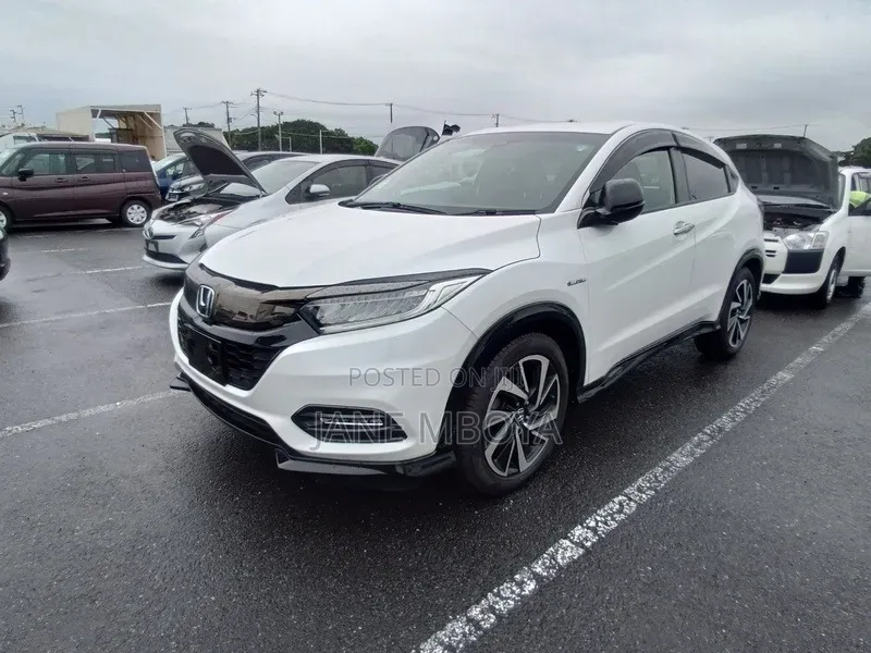Honda Vezel 2019 White