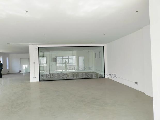 Semi Fitted Office Space