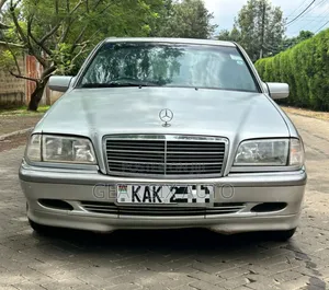 Mercedes-Benz E200 1998 Silver