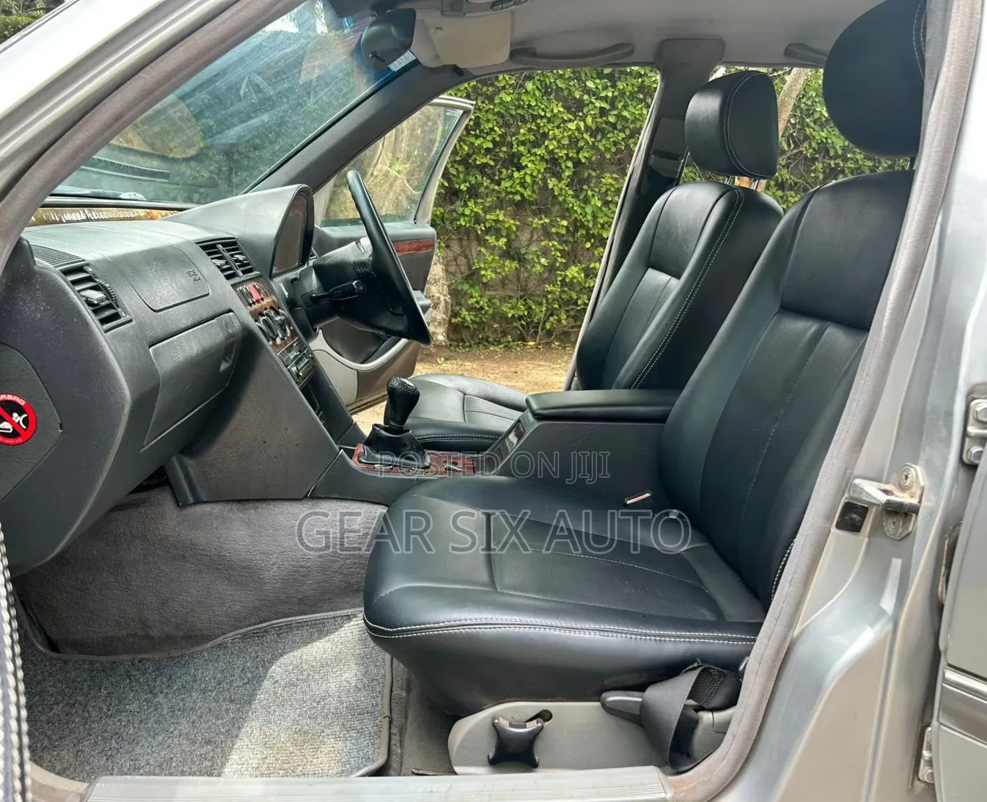 Mercedes-Benz E200 1998 Silver