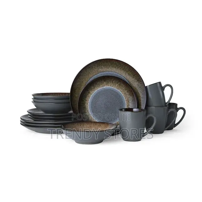 Dinnerware Set