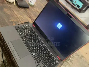 Laptop Fujitsu Lifebook E733 4GB Intel Celeron HDD+SSD 60GB