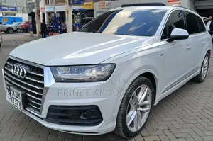 Audi Q7 2.0T Premium AWD quattro 2017 White