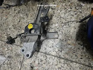 Toyota Rumion Engine Mounting