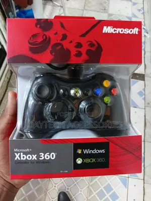Microsoft Xbox 360 Wired Controller for Windows Xbox 360 Console