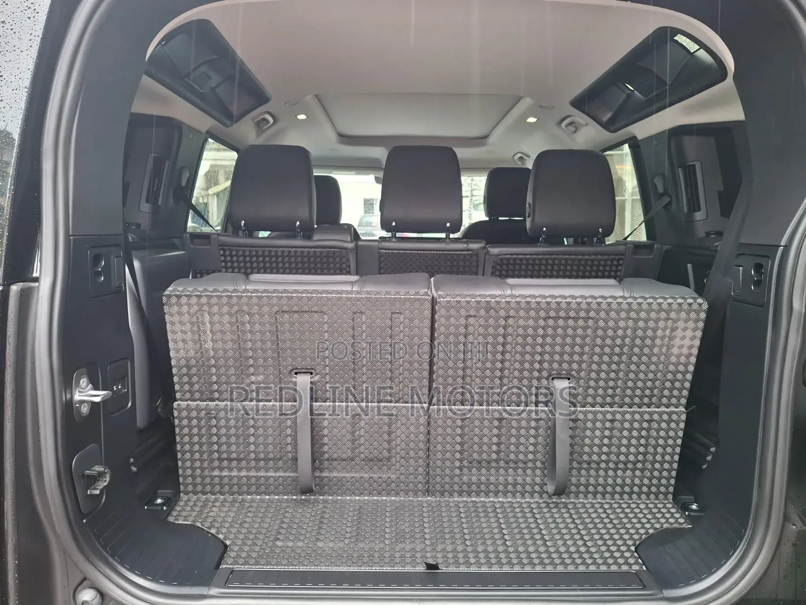 Land Rover Defender 2023 Gray