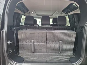 Land Rover Defender 2023 Gray
