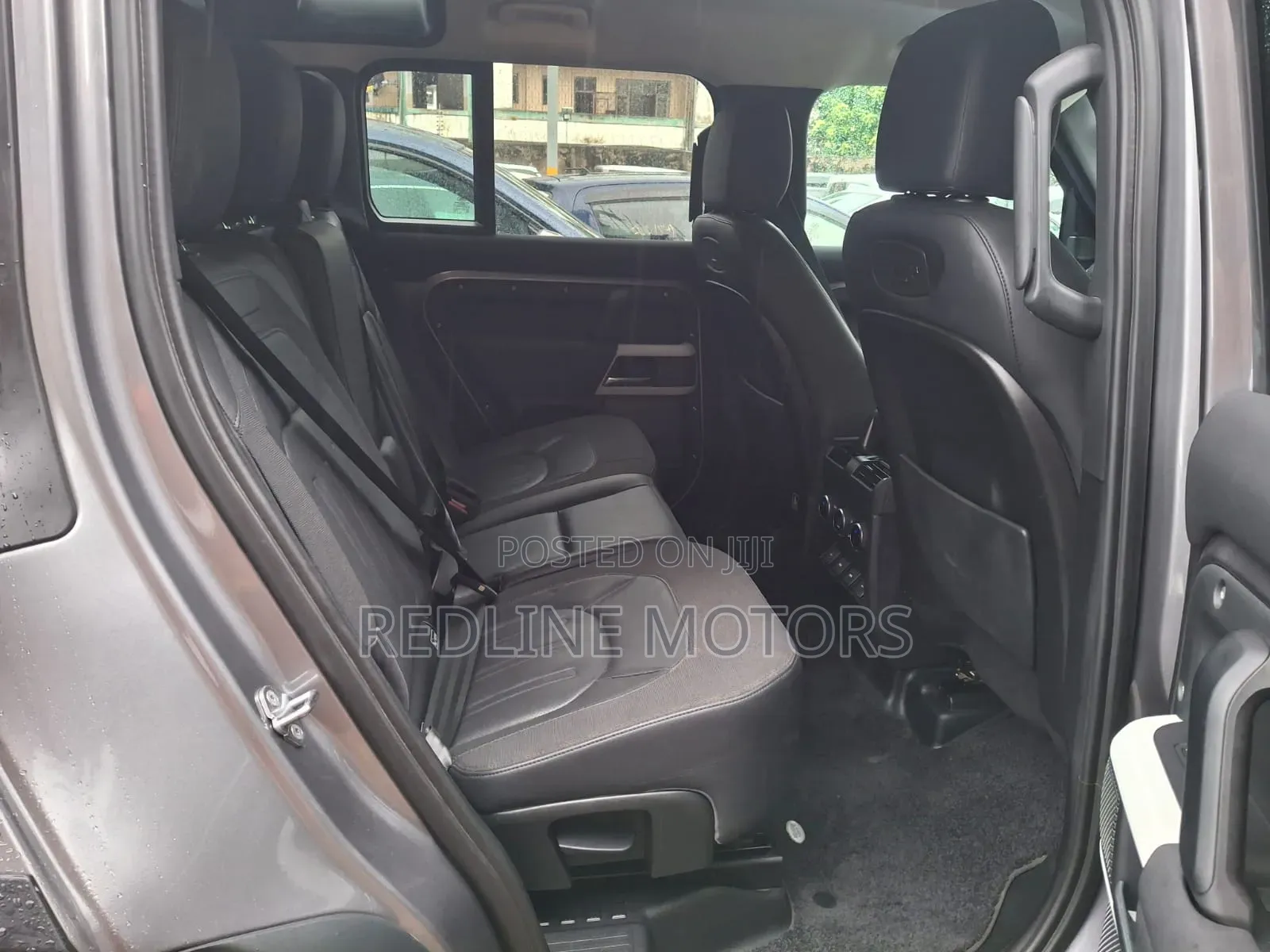 Land Rover Defender 2023 Gray