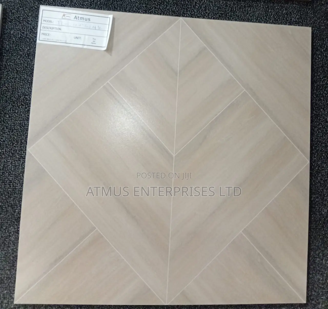 Twyford FGE44744K Tile